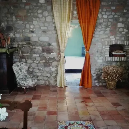 Casarossa Alloggio per agriturismo