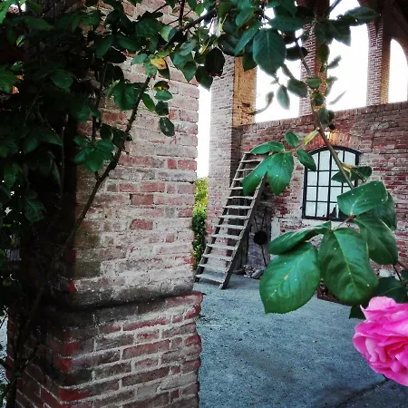 Alloggio per agriturismo Casarossa