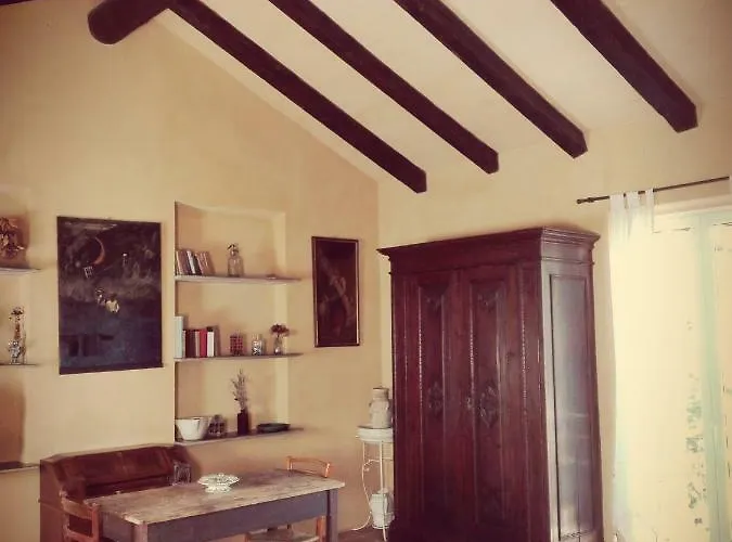 Alloggio per agriturismo Casarossa