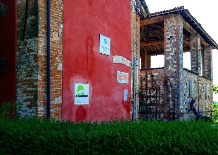 Alloggio per agriturismo Casarossa *